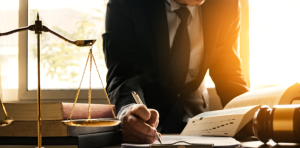 Common Services Provided By Lawyers In Daily Life